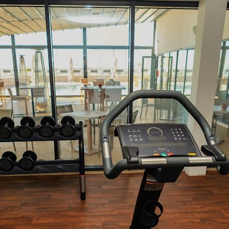 Radisson Hotel Σφαξ Εξωτερικό φωτογραφία The gym at the hotel