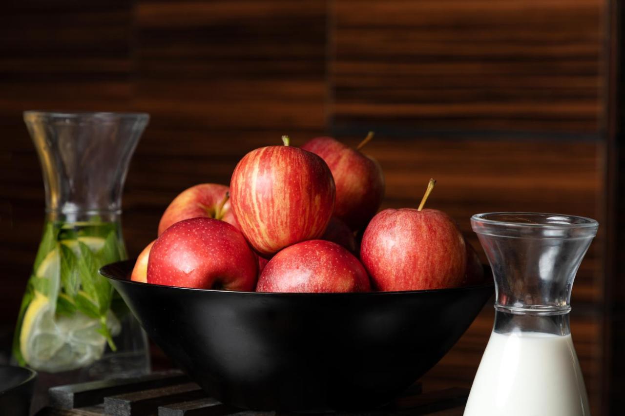 Radisson Hotel Σφαξ Εξωτερικό φωτογραφία Honeycrisp apples